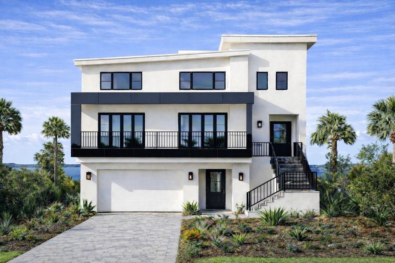 6043 Bayou Grande Boulevard Ne, Saint Petersburg, FL 33703 Main Photo