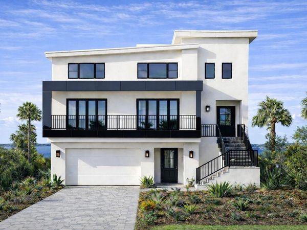 6043 BAYOU GRANDE BOULEVARD NE, ST PETERSBURG, FL 33703