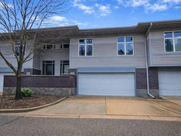 28 Deer Point Trail, Madison, WI 53719