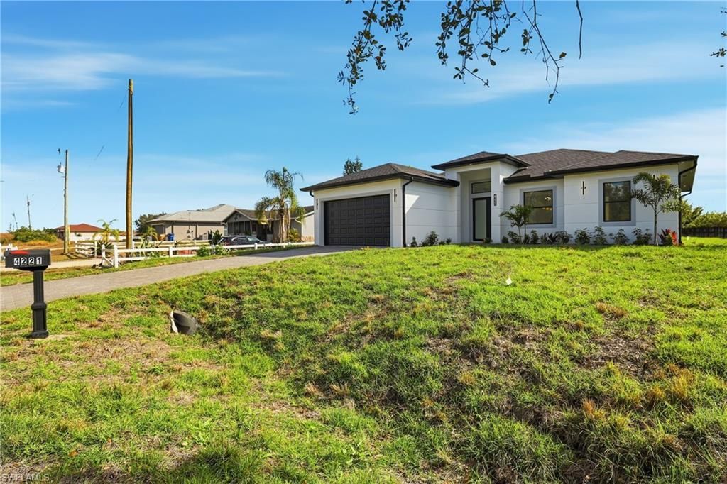 4221 22nd St Sw, Lehigh Acres, FL 33976 Photo