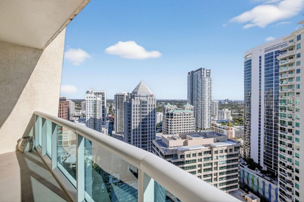 347 N New River Drive, Unit PH 6, Fort Lauderdale, FL 33301 Photo