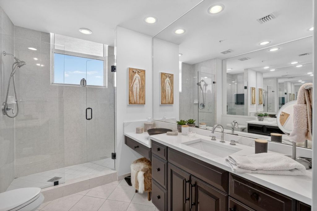 347 N New River Drive, Unit PH 6, Fort Lauderdale, FL 33301 Photo