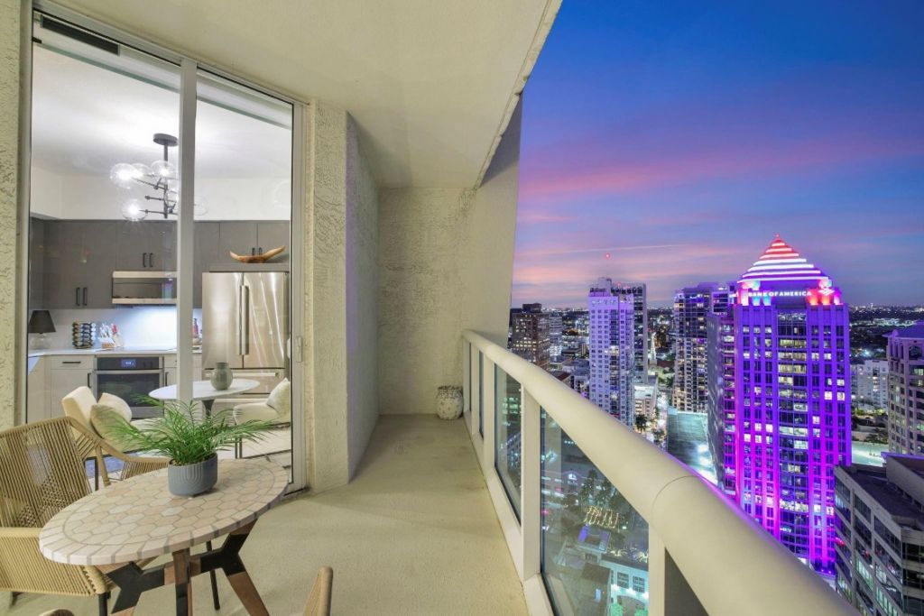 347 N New River Drive, Unit PH 6, Fort Lauderdale, FL 33301 Photo