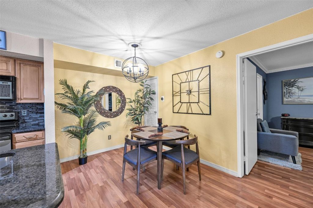 875 Riverside Drive, Unit 732, Coral Springs, FL 33071 Photo