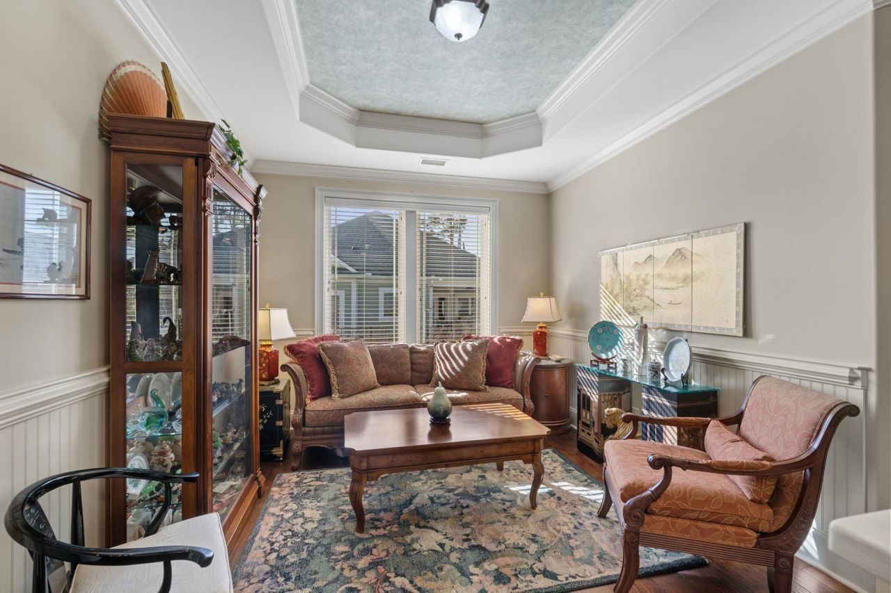 4228 Ravenwood Dr. Photo 15