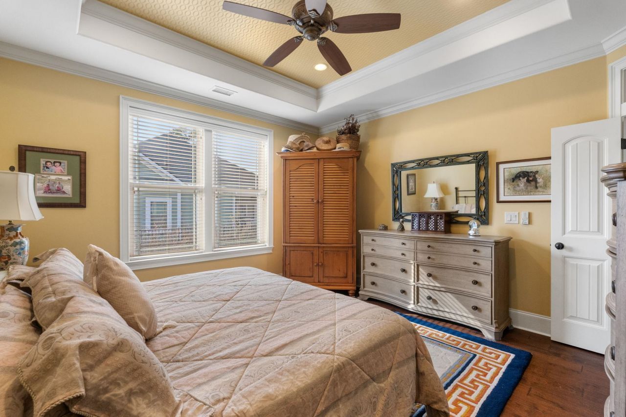 4228 Ravenwood Dr. Photo 22