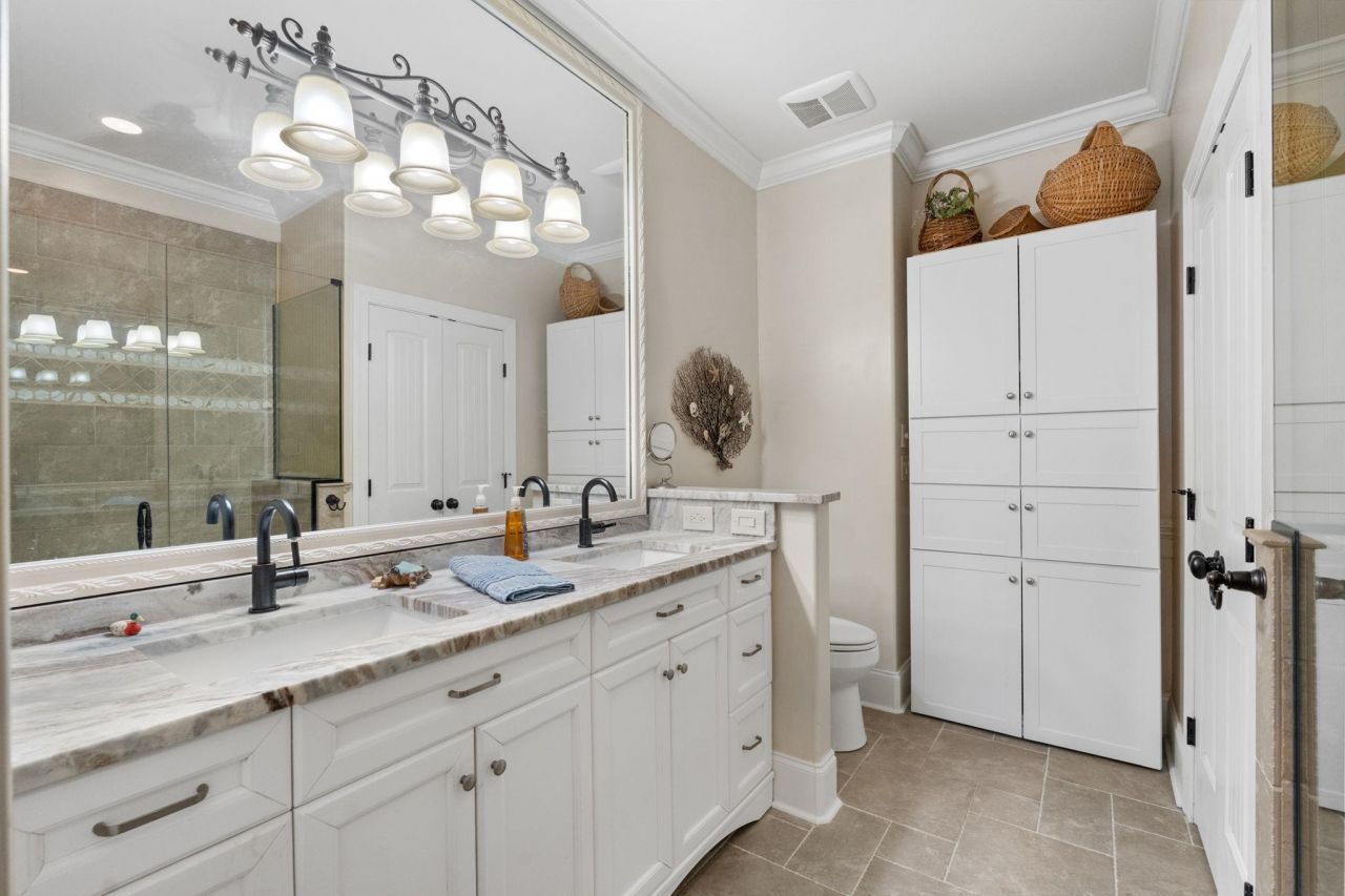 4228 Ravenwood Dr. Photo 24