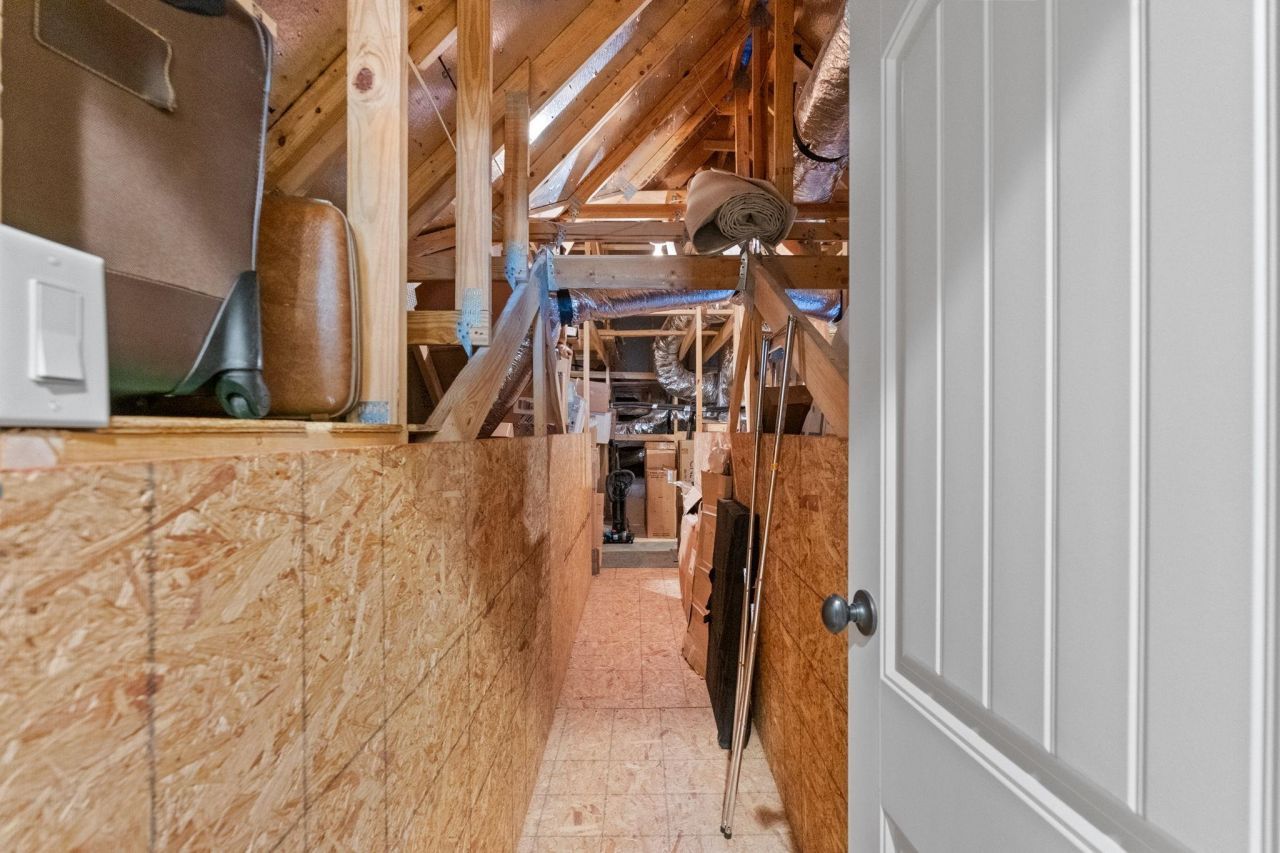 4228 Ravenwood Dr. Photo 35