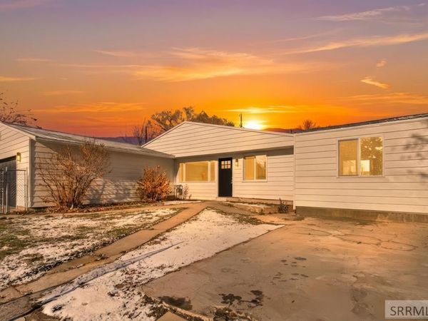 1055 Garfield Street, IDAHO FALLS, ID 83401