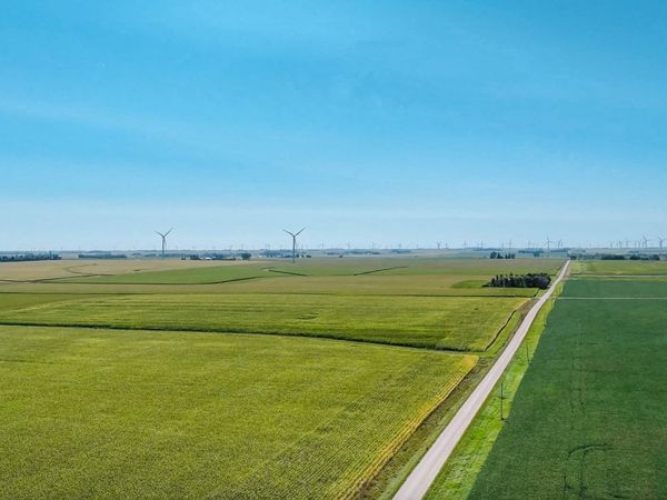 27383 700th Avenue , Grand Meadow, MN 55936