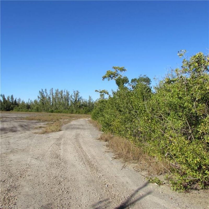 13686 Ficus Tree Ln , Bokeelia, FL 33922 Photo