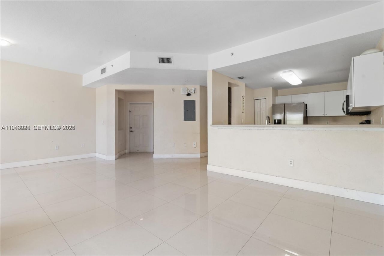 11102 NW 83rd St, Unit 222, Doral, FL 33178 Photo