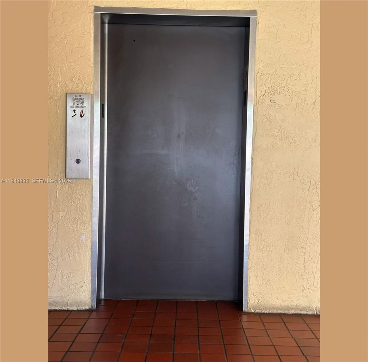 3396 Foxcroft Rd, Unit 305, Miramar, FL 33025 Photo