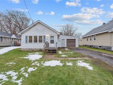 302 Richfield Boulevard, Syracuse, NY 13211