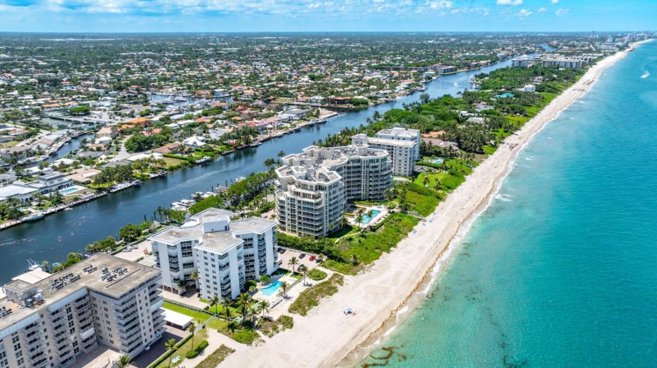 1057 Hillsboro Mile, Unit 411, Hillsboro Beach, FL 33062 Photo