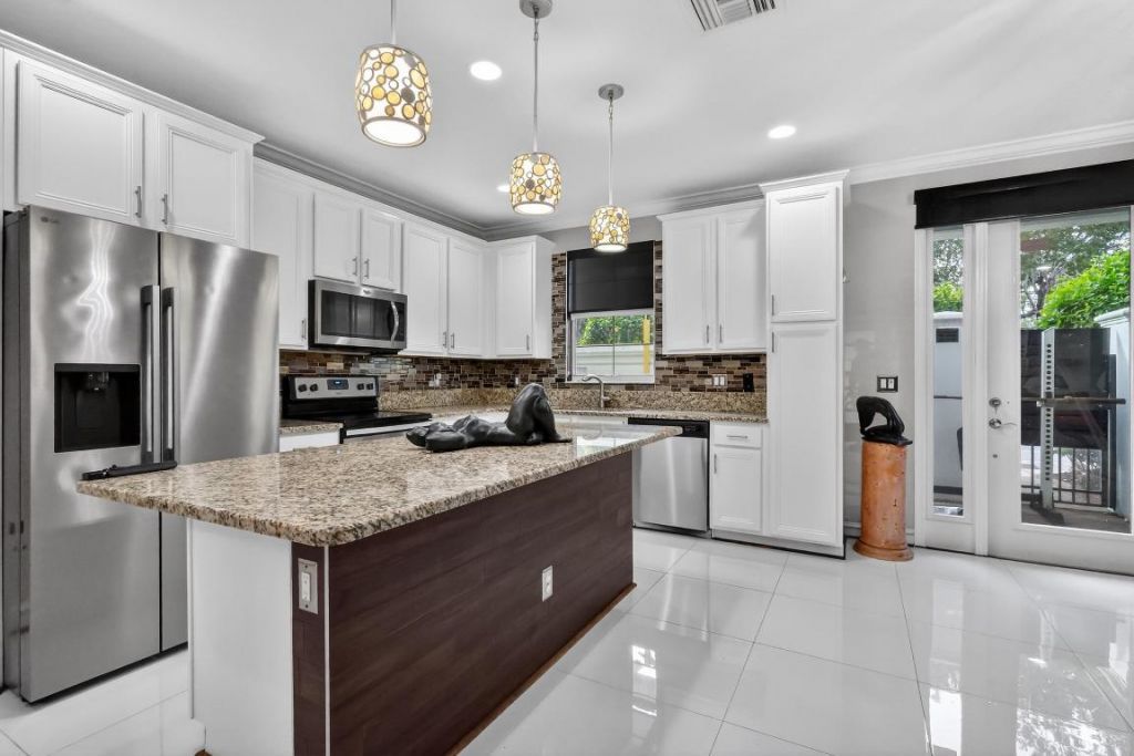 3106 Waterside Circle, Boynton Beach, FL 33436 Photo