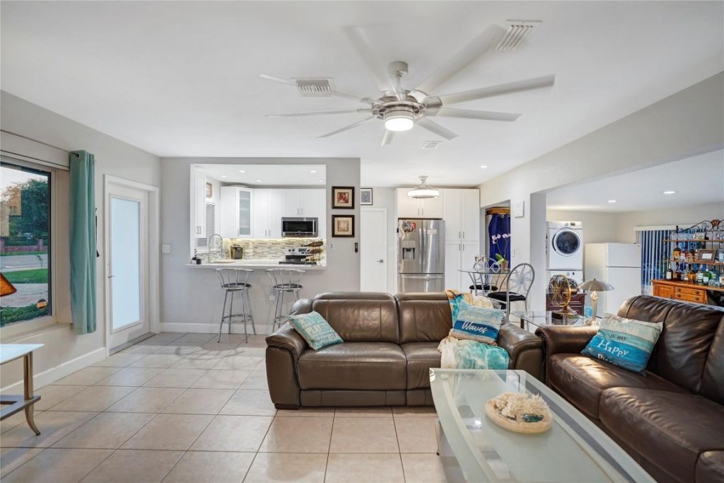 954 NE 26th Avenue, Pompano Beach, FL 33062 Photo