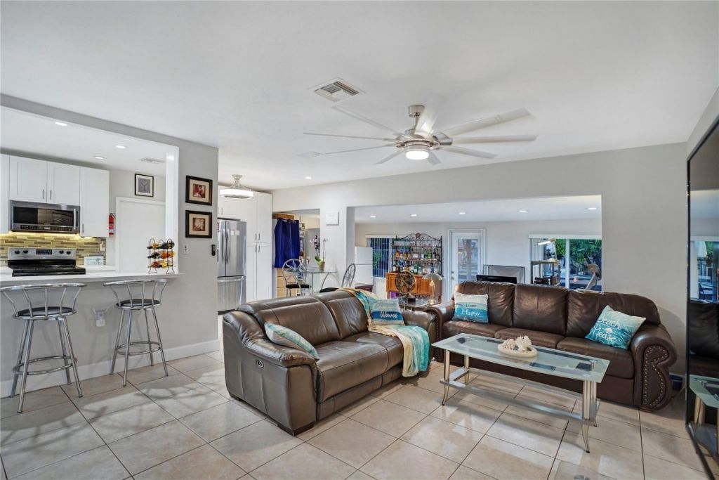 954 NE 26th Avenue, Pompano Beach, FL 33062 Photo