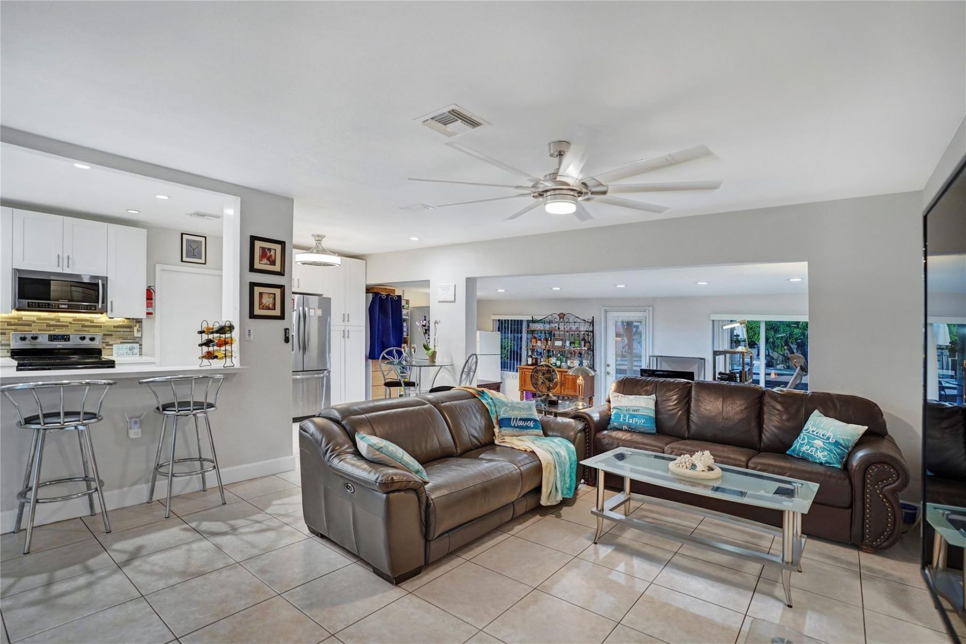 954 NE 26th Avenue, Pompano Beach, FL 33062 Photo