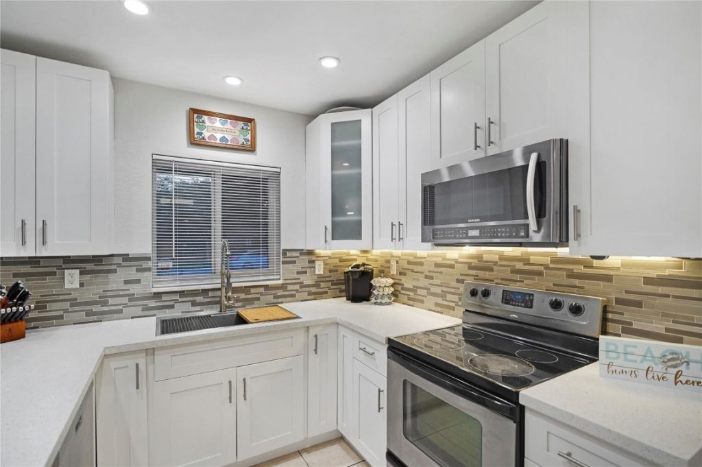 954 NE 26th Avenue, Pompano Beach, FL 33062 Photo