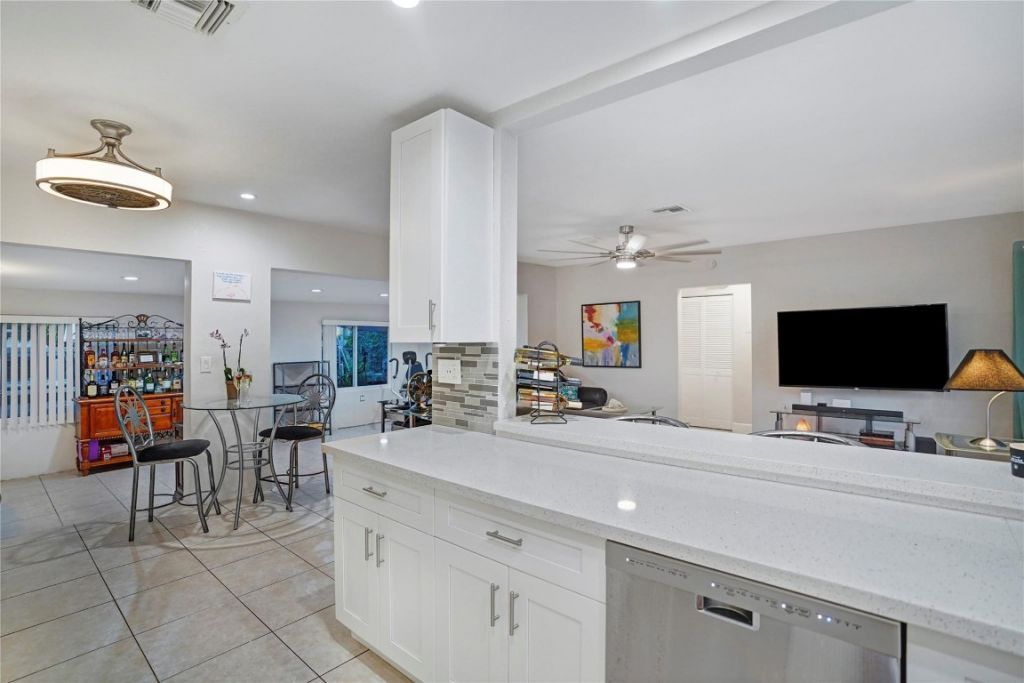 954 NE 26th Avenue, Pompano Beach, FL 33062 Photo