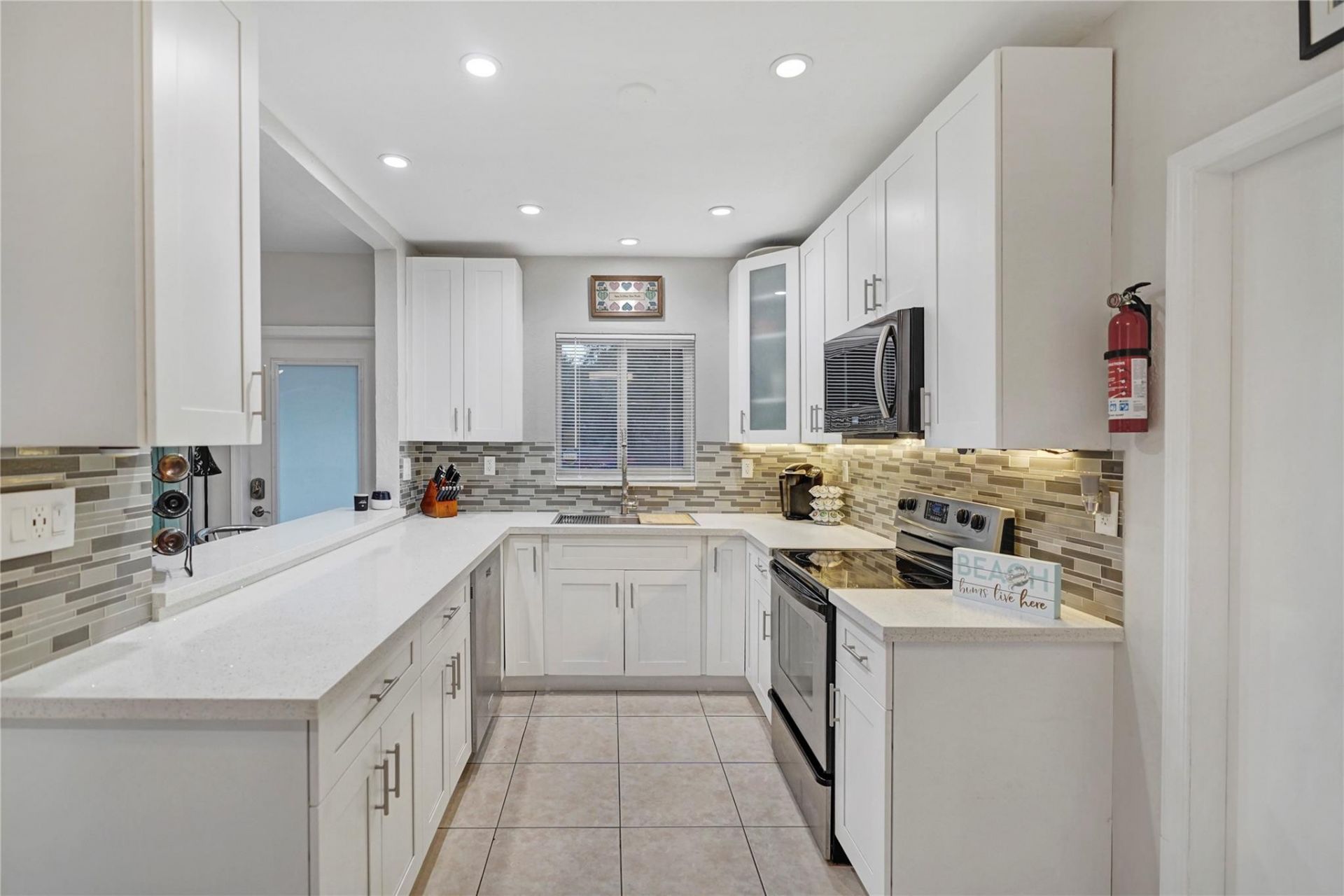 954 NE 26th Avenue, Pompano Beach, FL 33062 Photo