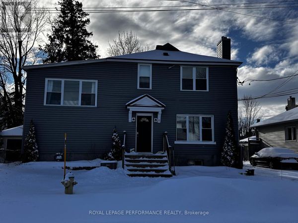 110 Glynn Avenue, Unit 3, Ottawa, ON K1K1S8