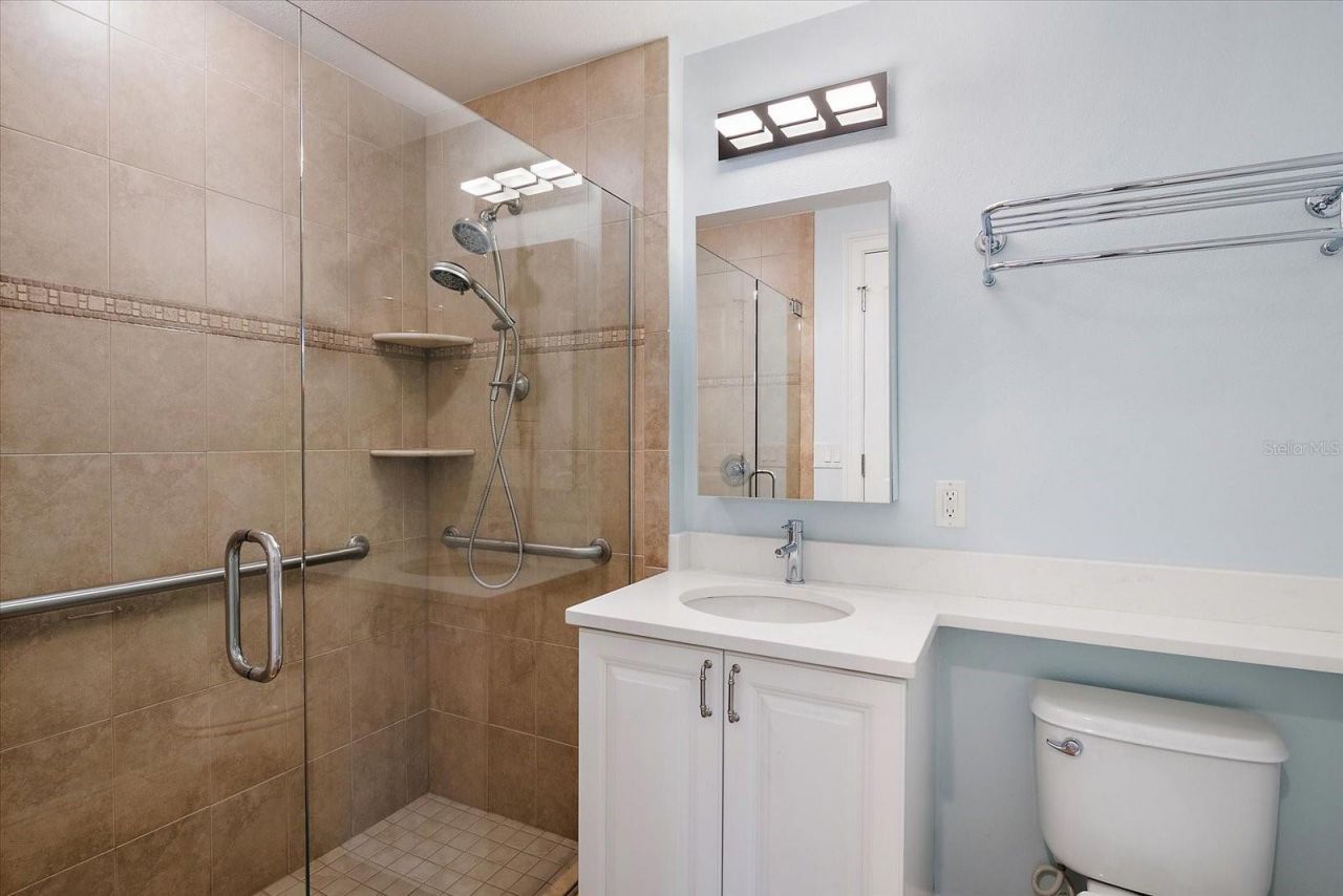 445 N Orange Avenue, Unit 210, Sarasota, FL 34236 Photo