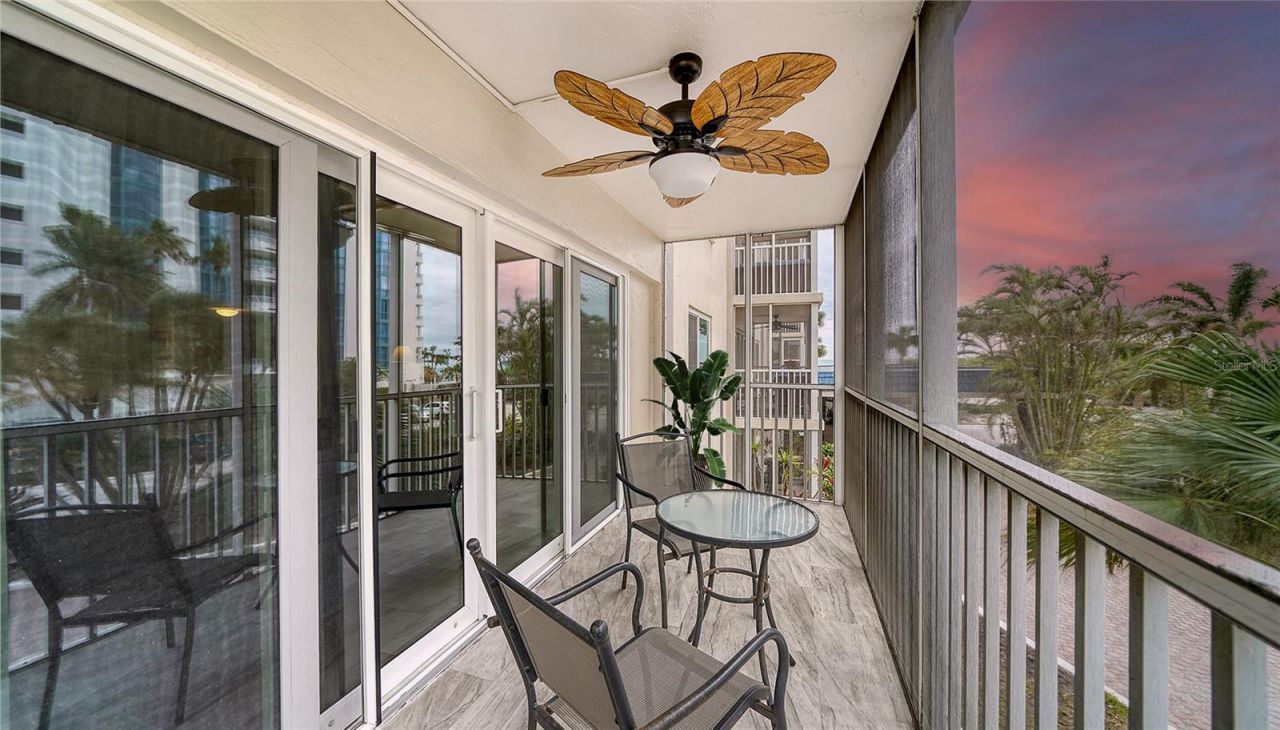 800 Benjamin Franklin Drive, Unit 202, Sarasota, FL 34236 Photo