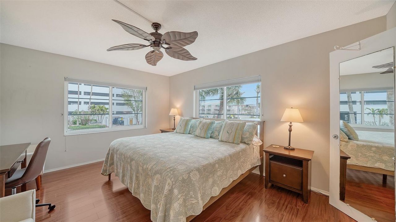 800 Benjamin Franklin Drive, Unit 202, Sarasota, FL 34236 Photo