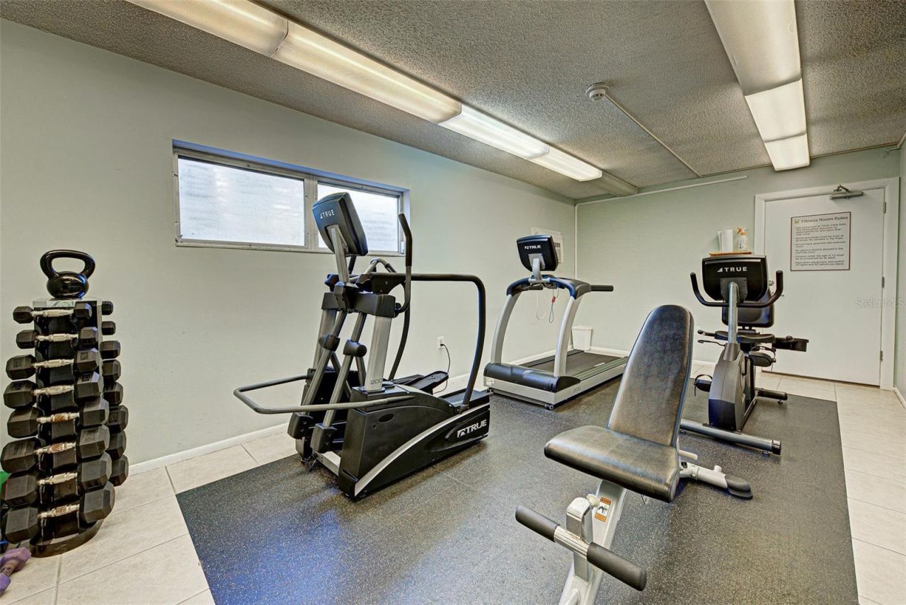 800 Benjamin Franklin Drive, Unit 202, Sarasota, FL 34236 Photo