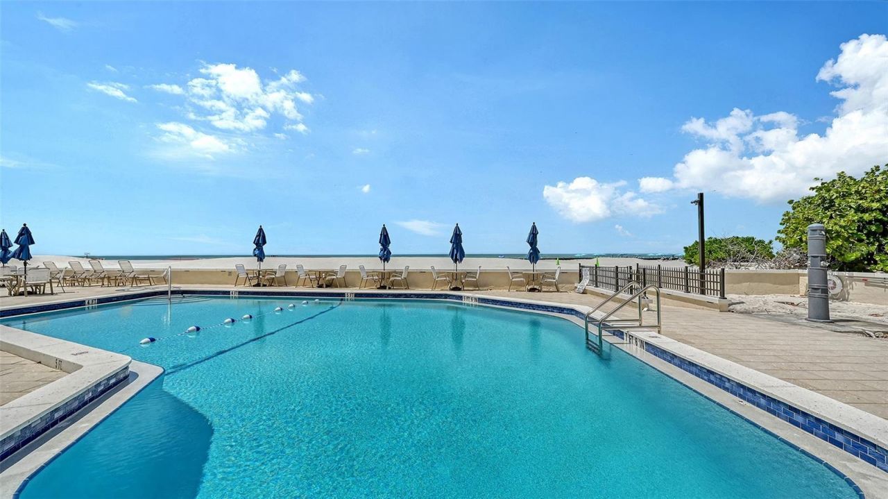 800 Benjamin Franklin Drive, Unit 202, Sarasota, FL 34236 Photo