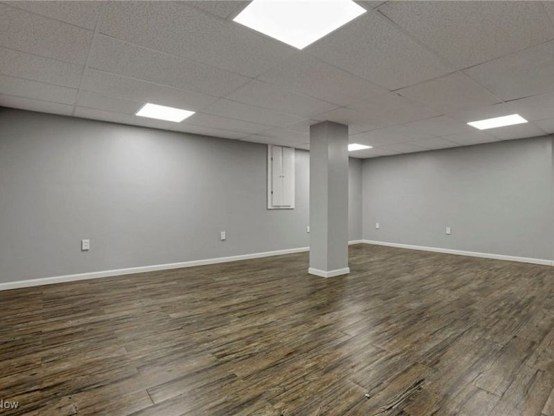 390 Spring Valley Drive, Zanesville, OH 43701 Photo 37