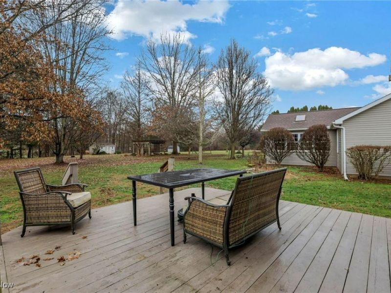 390 Spring Valley Drive, Zanesville, OH 43701 Photo 42