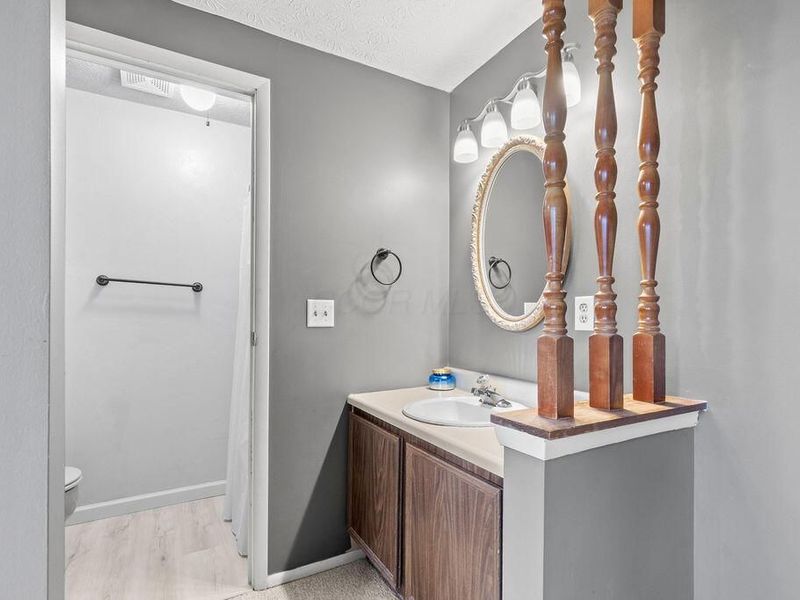 4483 Christina Lane, Columbus, OH 43230 Photo 32