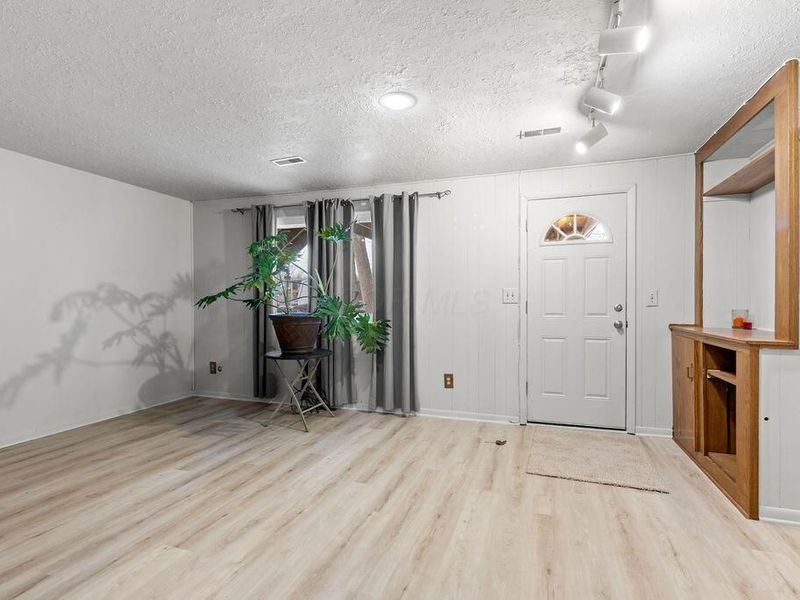 4483 Christina Lane, Columbus, OH 43230 Photo 42