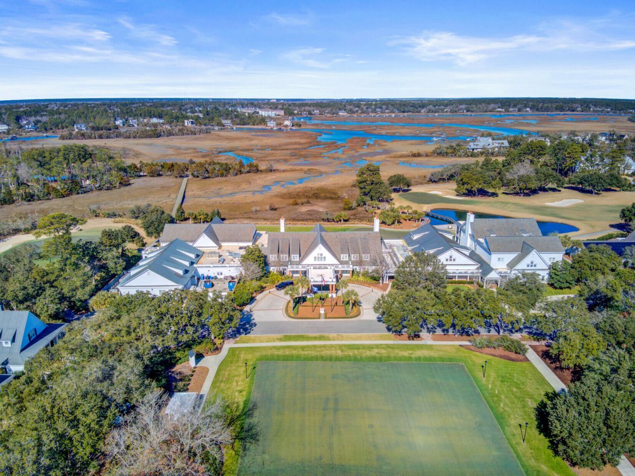 75 Delahow Street Photo 100