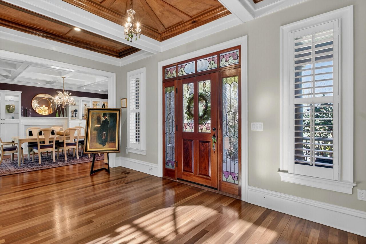 75 Delahow Street Photo 11