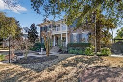 75 Delahow Street photo 4