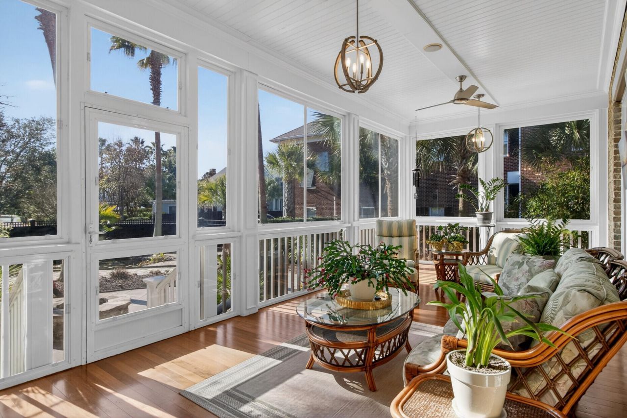 75 Delahow Street Photo 35