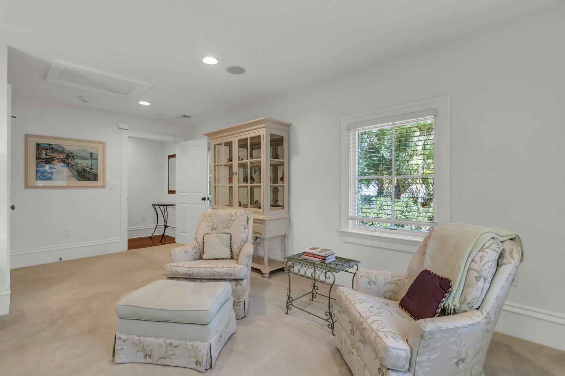 75 Delahow Street Photo 57