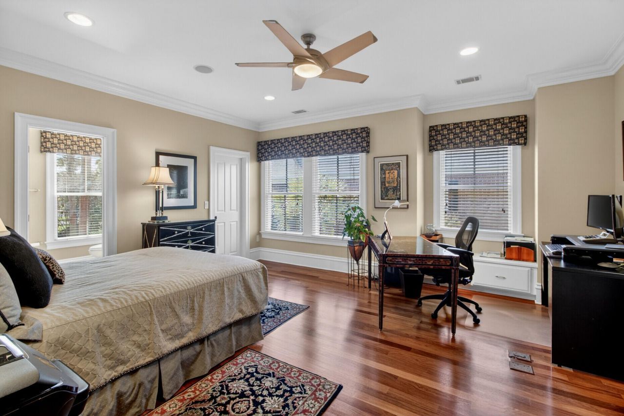 75 Delahow Street Photo 59