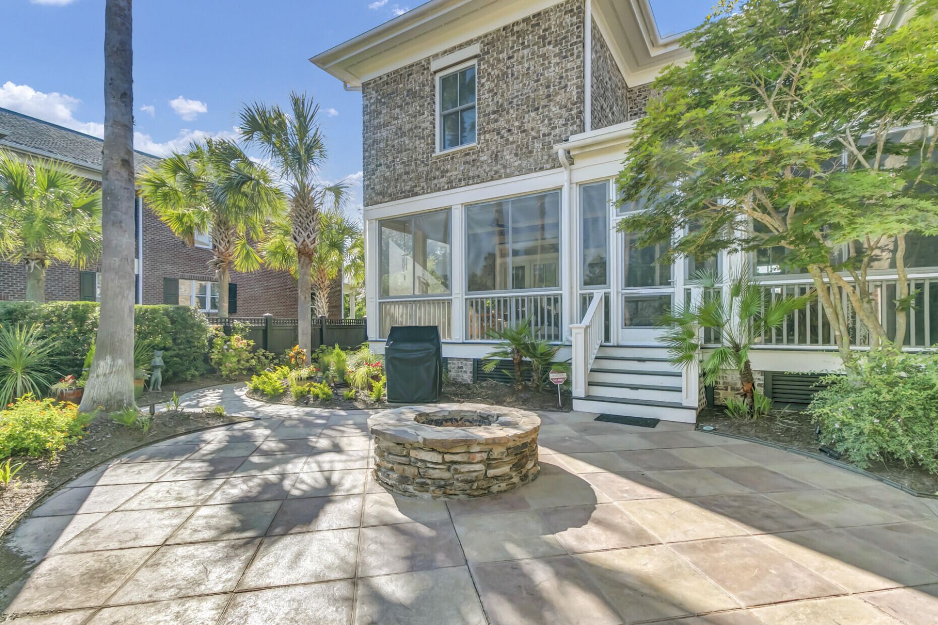 75 Delahow Street Photo 67