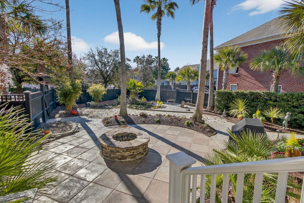 75 Delahow Street Photo 71