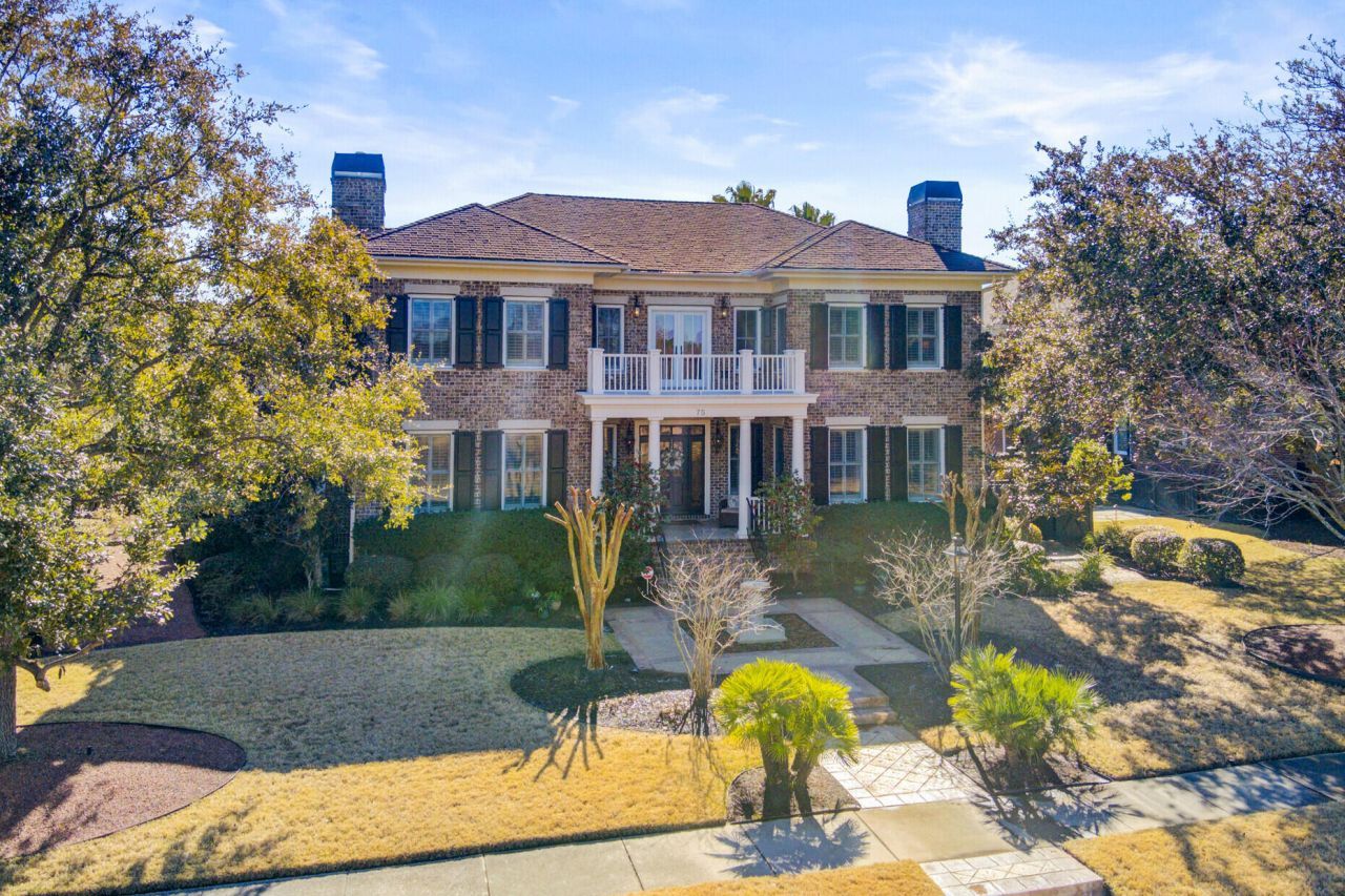 75 Delahow Street Photo 77