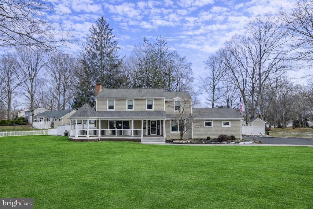 231 Stonehurst Boulevard, Freehold, NJ 07728 Main Photo