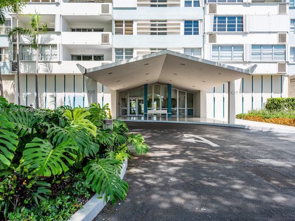 3 Island Ave , Unit 06H, Miami Beach, FL 33139