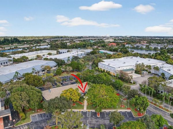 1007 Shotgun Rd, Sunrise, FL 33326