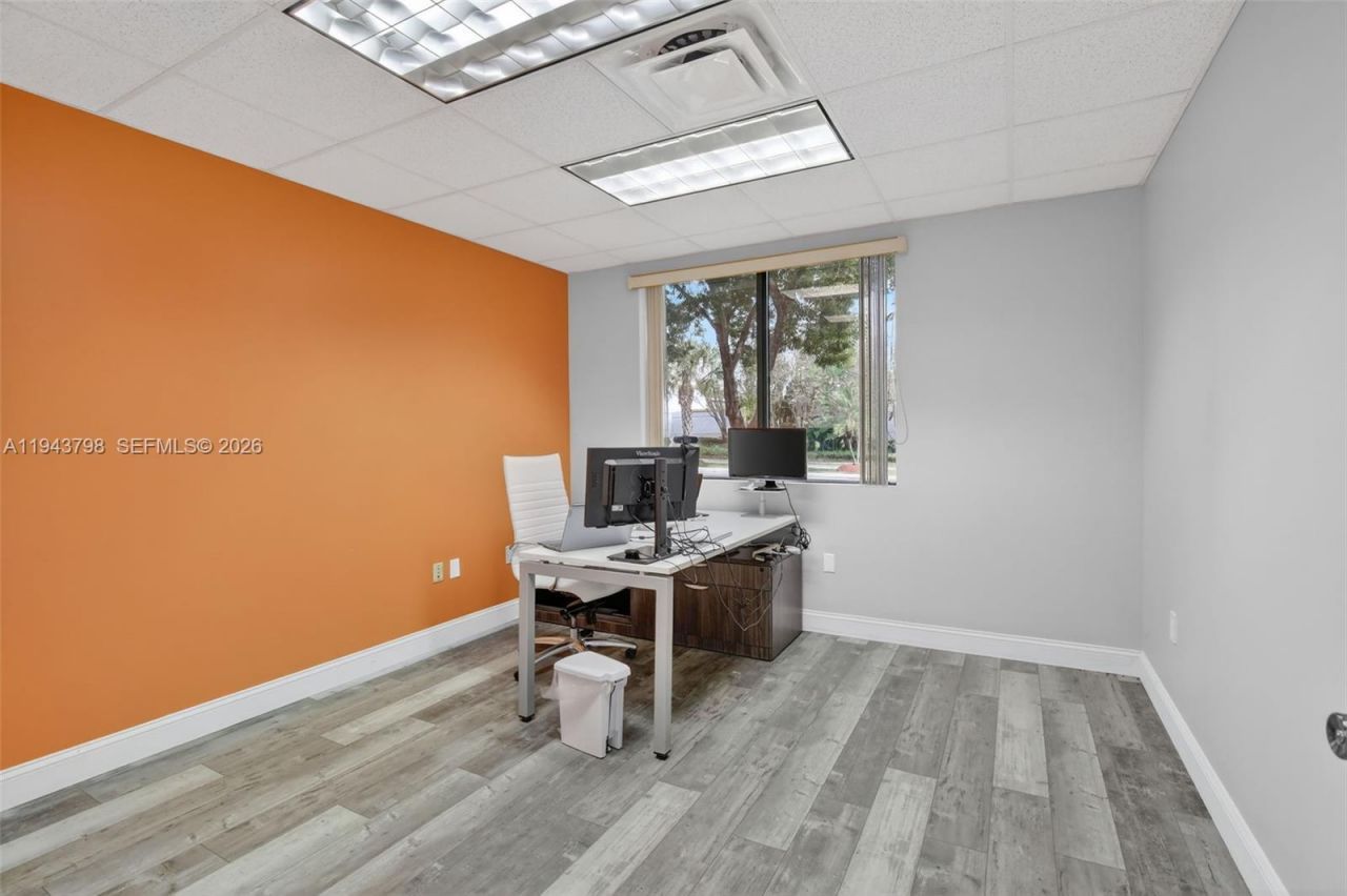 1007 Shotgun Rd, Sunrise, FL 33326 Photo