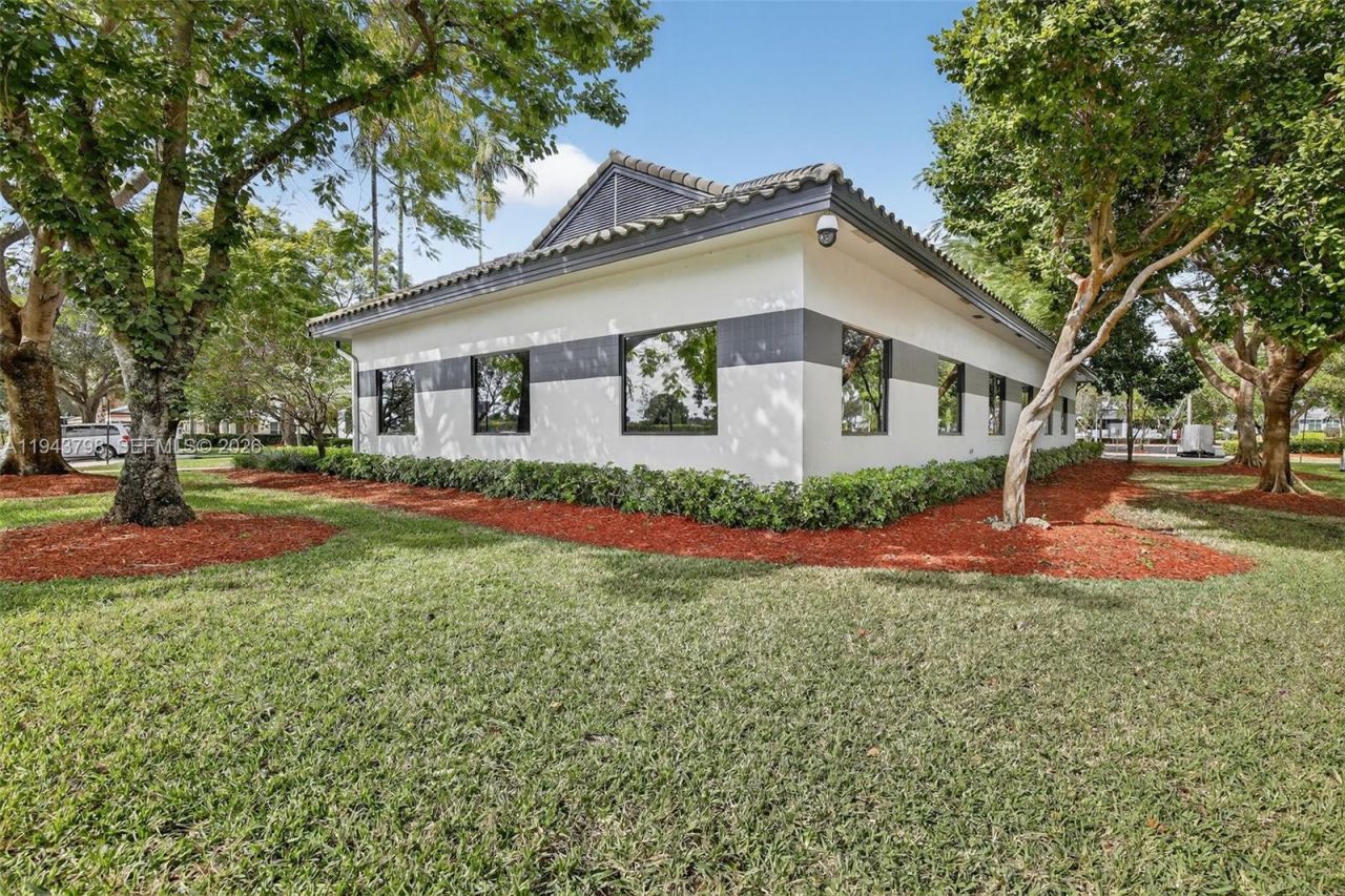 1007 Shotgun Rd, Sunrise, FL 33326 Photo